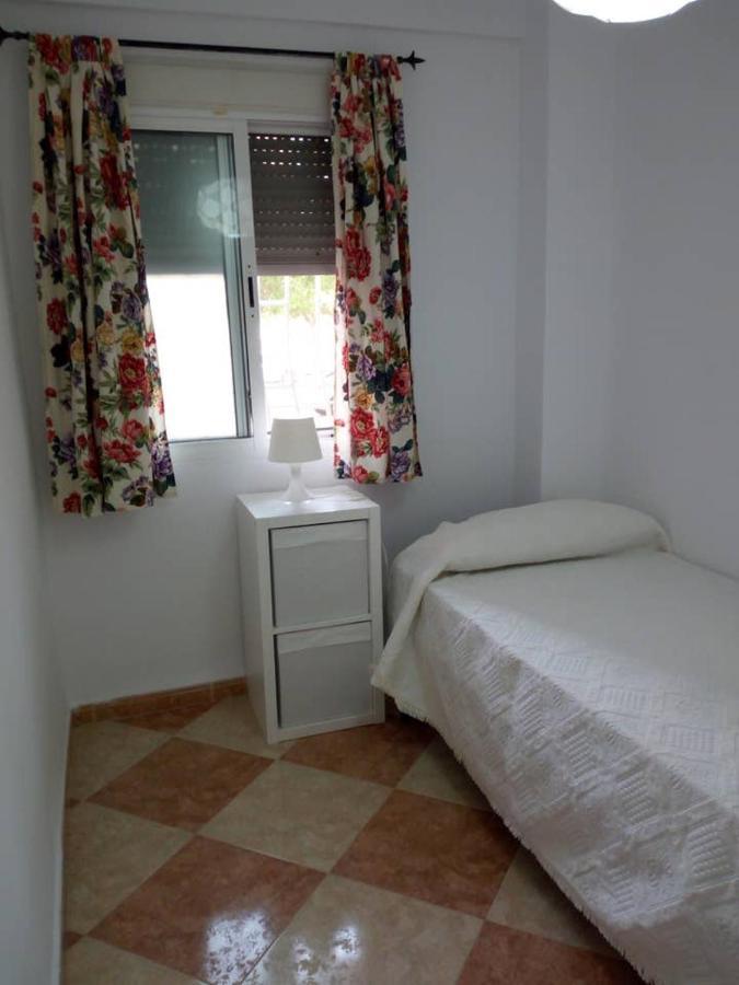 Apartamento Piso cerca de la playa victoria  Cádiz Exterior foto